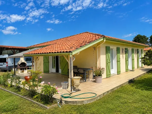 Charmante maison T4 avec jardin à Le Barp