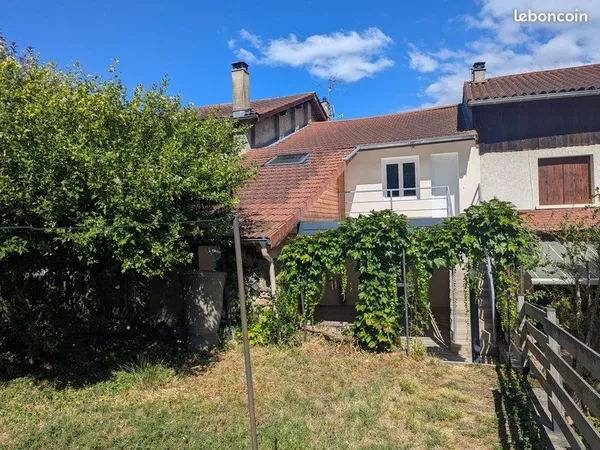 Maison 120 m² (3 ch. + Bur.) — Terrasse 44m² Pergola Bioclim. Jardin & Garage 84m²