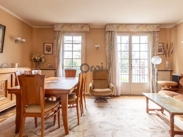 Maison 5 pièces 85 m²