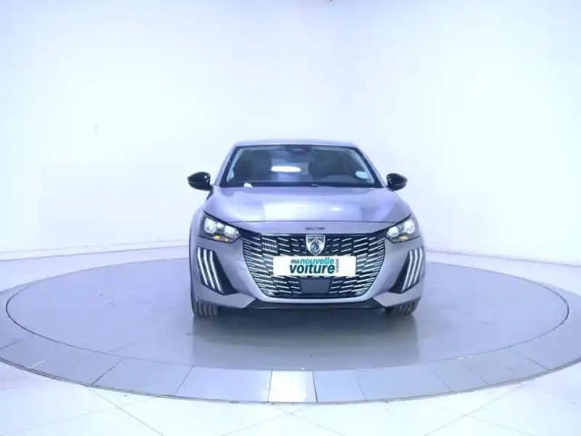 Peugeot 208 hybrid 110 e-dcs6 — photo 2