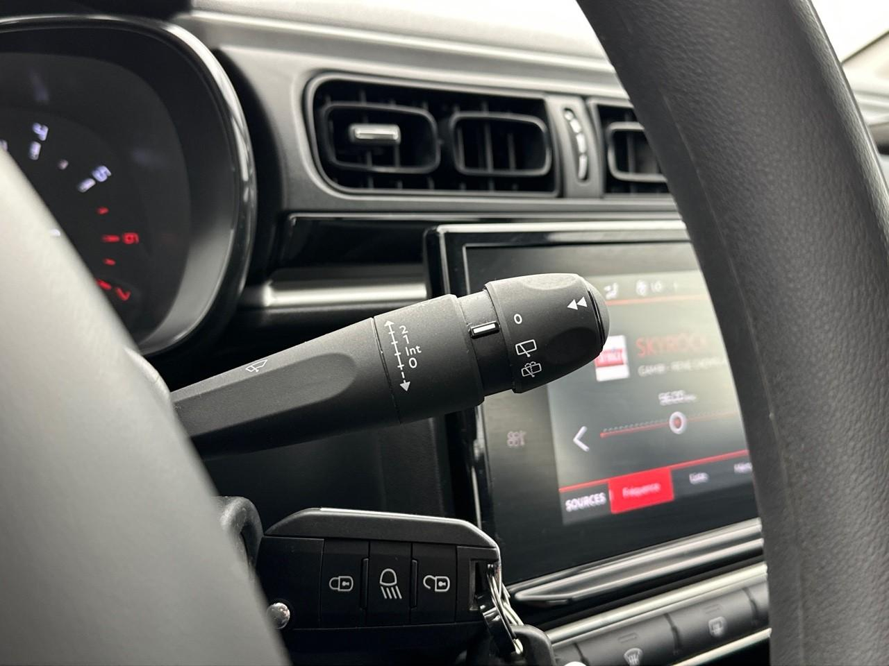 Citroën C3 bluehdi 100 bvm6 you — photo 20