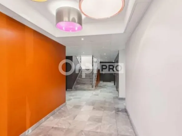 Bureaux 281 m²