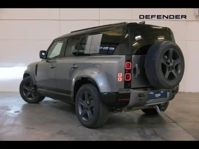 Land Rover Defender 110 2.0 p400e x-dynamic se — photo 20