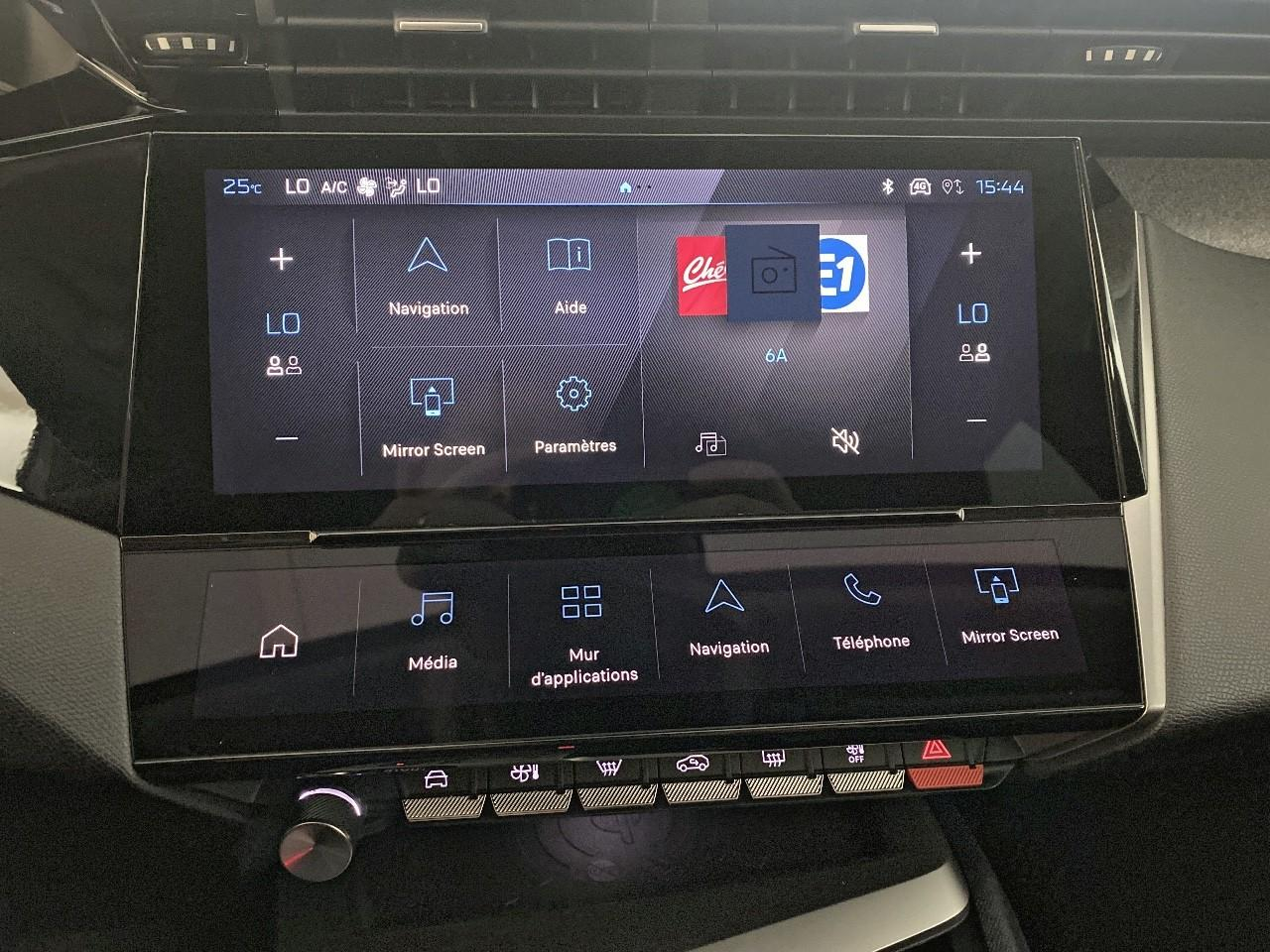 Peugeot 308 hybrid 145 e-dcs6 allure — photo 14