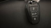 Peugeot 5008 Hybrid 145ch Allure e-DCS6 — photo 16