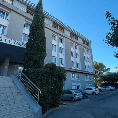 Studio dans residence sécurisée