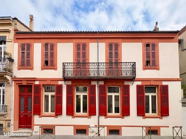 Immeuble 8 pièces 207 m²