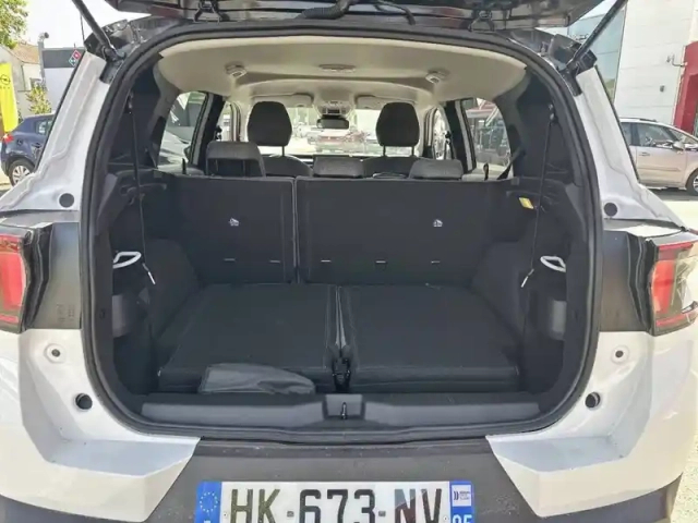Citroën C3 Aircross hybride 145 ch aut — photo 6