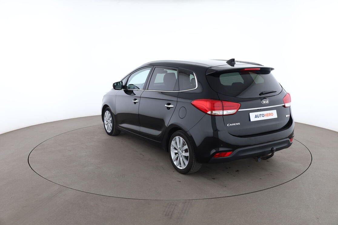 Kia Carens 1.7 CRDi ISG UEFA Euro 2016 — photo 3