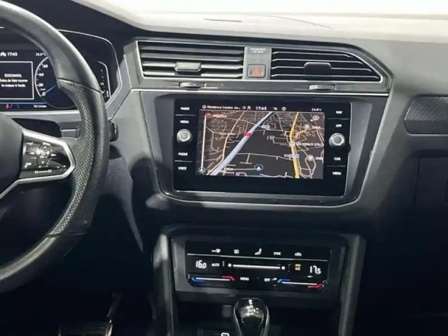 Volkswagen Tiguan 2.0 tdi 150ch dsg7 r-line — photo 10