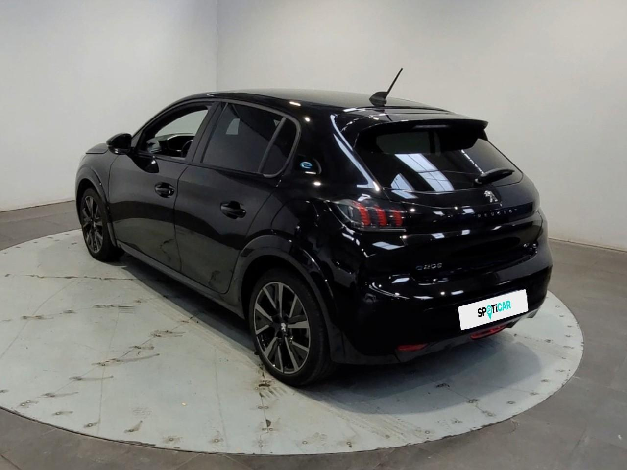 Peugeot 208 electrique 51 kwh 156ch gt — photo 3
