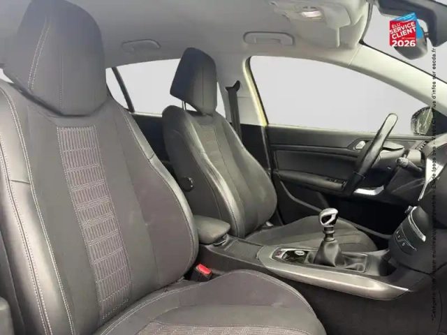 Peugeot 308 1.5 bluehdi 130ch s&amp;s allure — photo 21