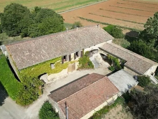 Maison 5 pièces 161 m²