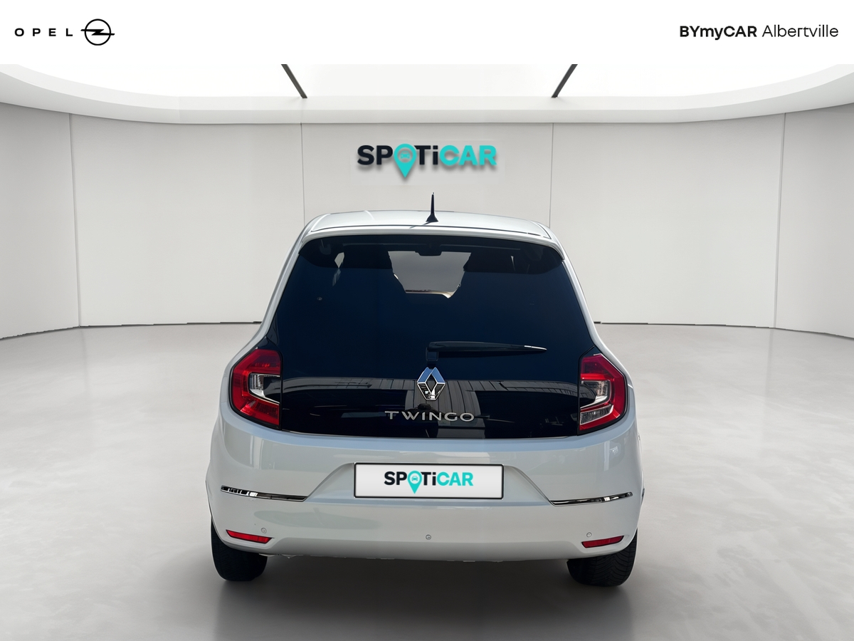 Renault Twingo III TCe 95 EDC — photo 4