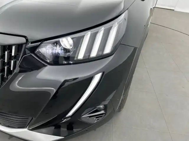 Peugeot 2008 puretech 130 s&amp;s eat8 — photo 77