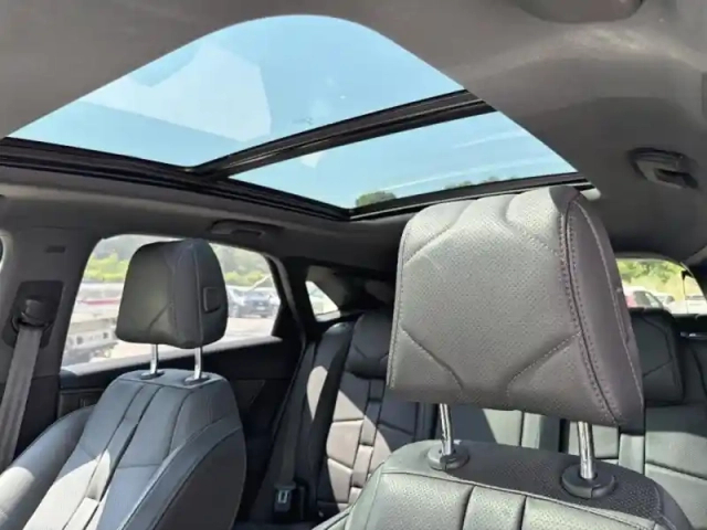 Ds Ds 7 crossback e-tense 4x4 300ch louvre — photo 13