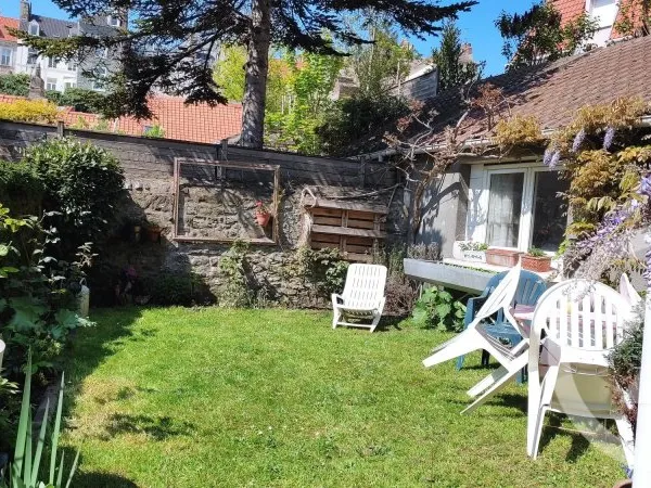 Maison 9 pièces 151 m²