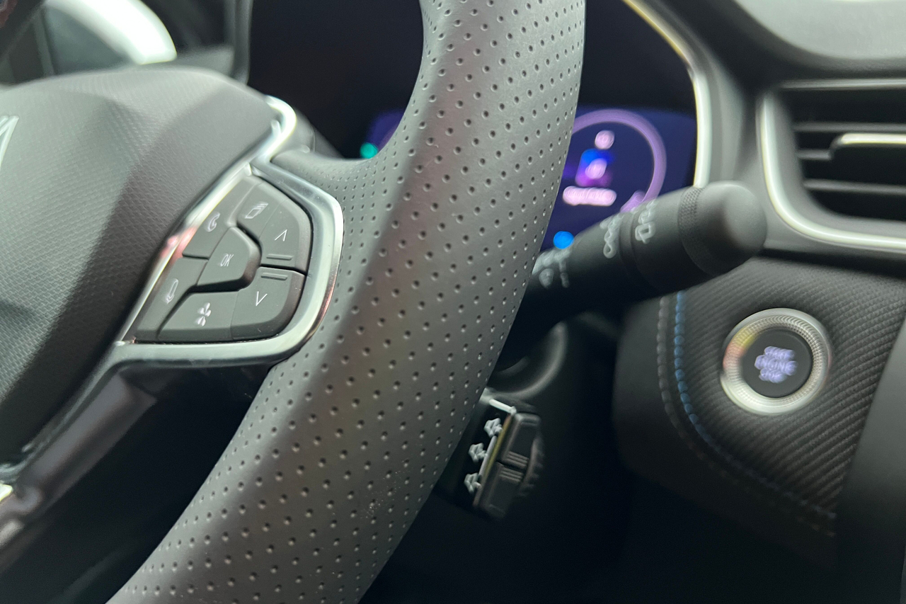 RENAULT Captur E-Tech full hybrid 160 ch — photo 17