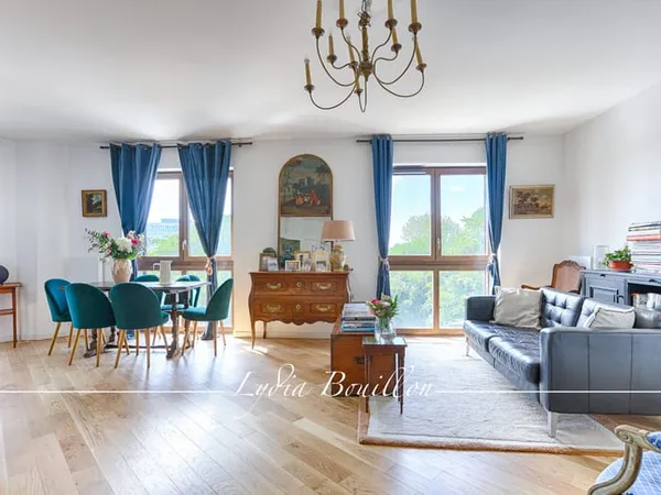 APPARTEMENT FAMILIAL 5 PIÈCES avec balcon GARANTIE DÉCENN