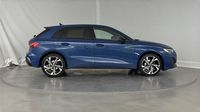 Audi A3 Sportback 35 TDI 150ch S line S tronic 7 — photo 4