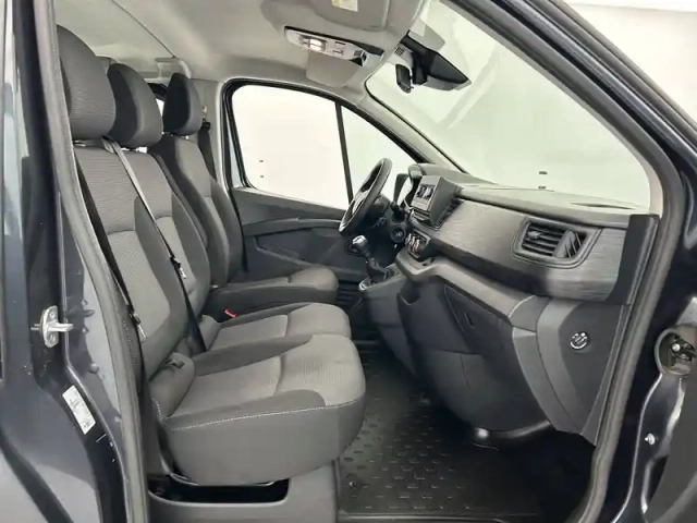 Renault Trafic l2 dci 150 energy s&amp;s — photo 44