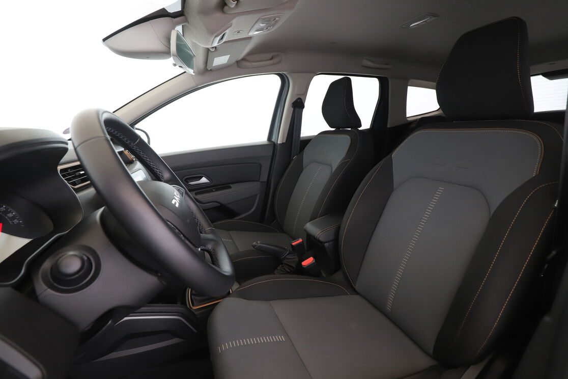 Dacia Duster 1.3 TCe SL Extreme 4x2 EDC — photo 9