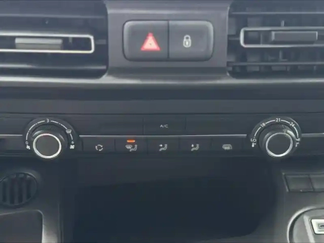 Fiat Doblo fg m 650kg bluehdi 100ch s&amp;s pack premium connect — photo 13