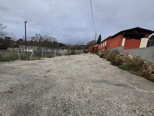 Terrain 647 m² Flassans-sur-Issole