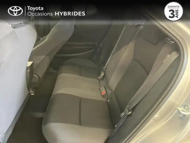 Toyota C-Hr 2.0 hybride rechargeable 225ch design my25 — photo 12