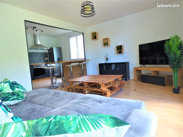 T4 rénové de 78 m² - Centre ville de Quimper à pied