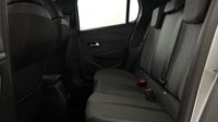 Peugeot 208 1.2 Hybrid 100ch Allure e-DCS6 — photo 13