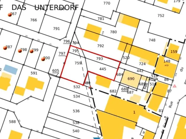 Terrain 816 m²