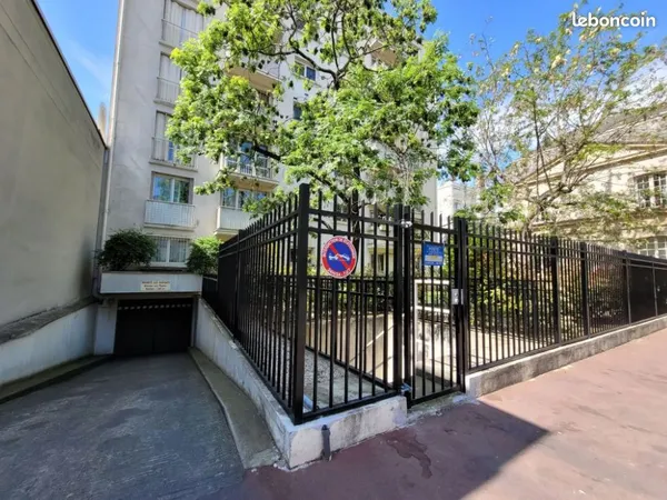 Place de parking de 11 m² à vendre - Charenton-le-Pont