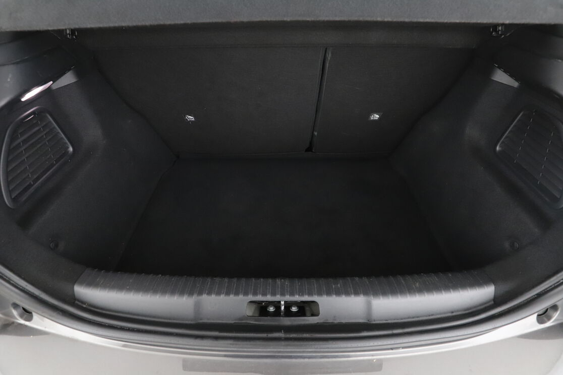 DS Automobiles DS3 Crossback 1.2 PureTech So Chic Automatique — photo 16