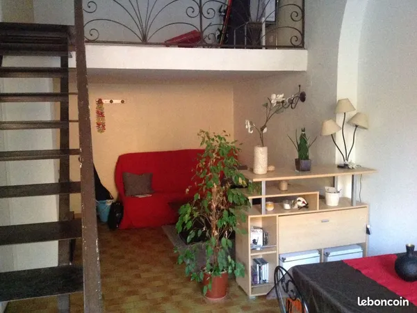Proche centre beau T2 Duplex