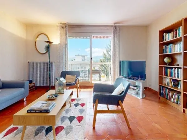 Appartement 4 pièces 85 m²