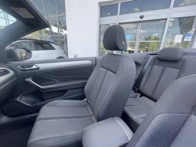 Volkswagen T-Roc cabriolet 1.5 tsi evo2 150 start/stop dsg7 — photo 43