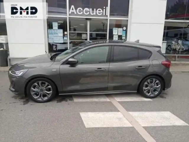Ford Focus 1.5 ecoblue 115ch st-line bva8 — photo 6