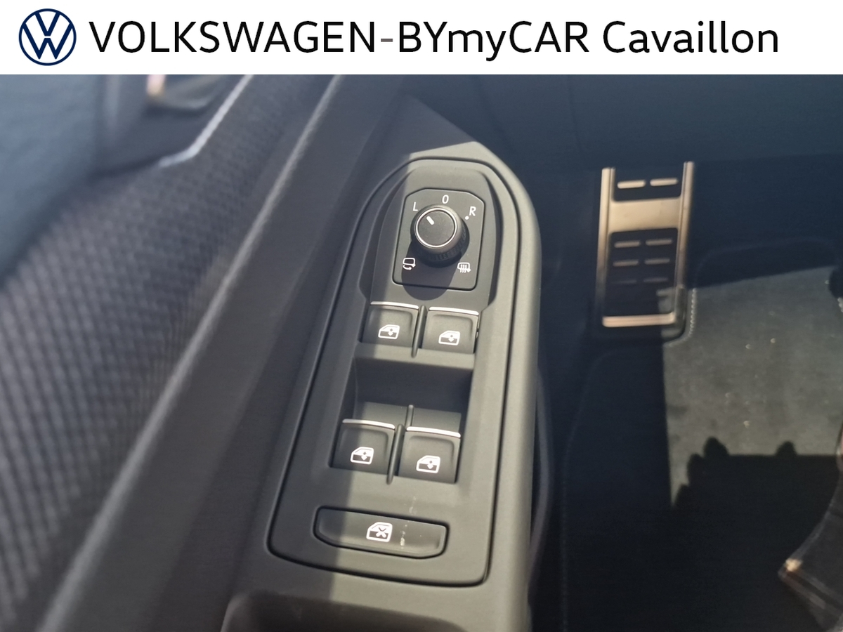 Volkswagen Golf 2.0 TDI 150 DSG7 — photo 31