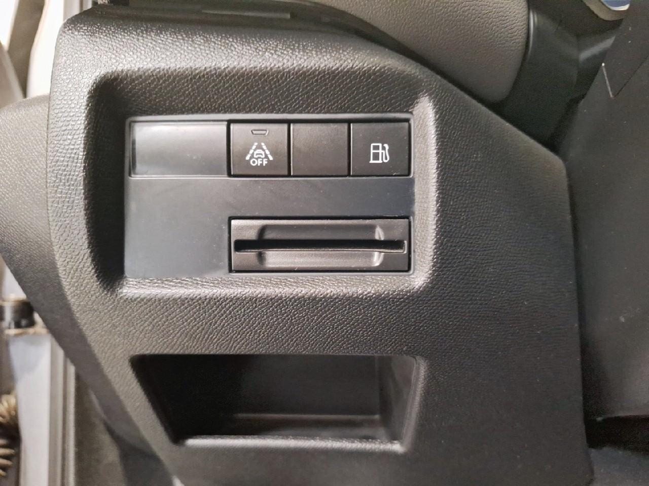 Citroën C5 Aircross hybride rechargeable 225 s&s e-eat8 shine — photo 20