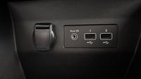 Renault Clio 1.6 E-Tech 140ch Limited -21 — photo 30