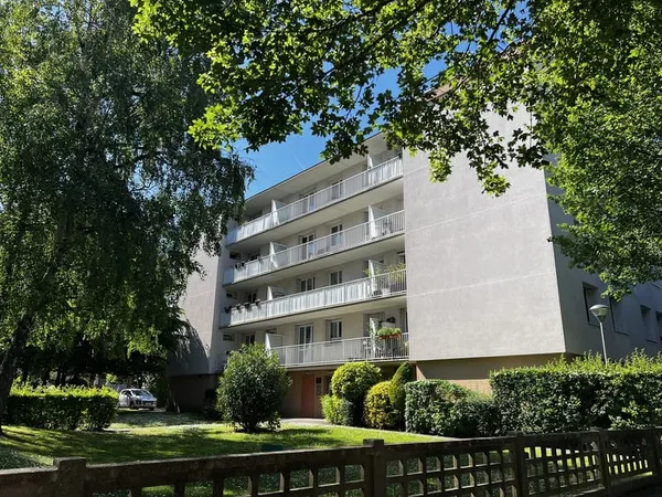 BORDS DE MARNE - 2 pièces rénové