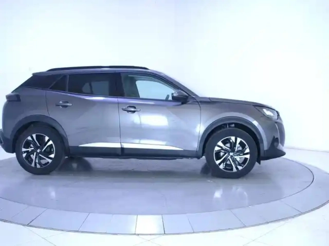 Peugeot 2008 puretech 130 s&amp;s eat8 — photo 5