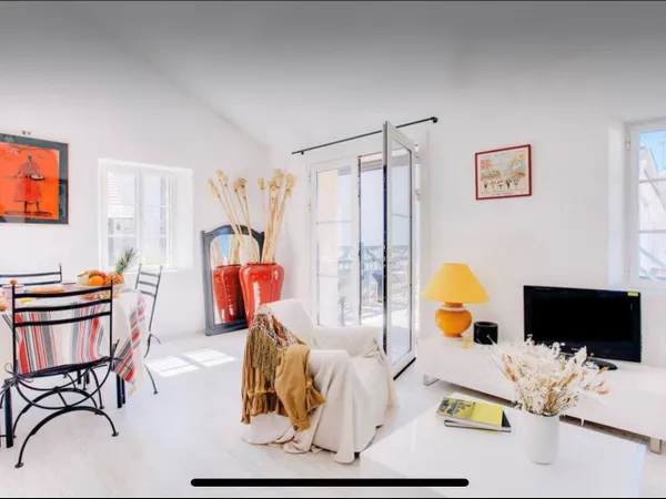 Loue appartement 62m² Biarritz St-Charles +15m² terrasse - Bail mobilité ou étudiant