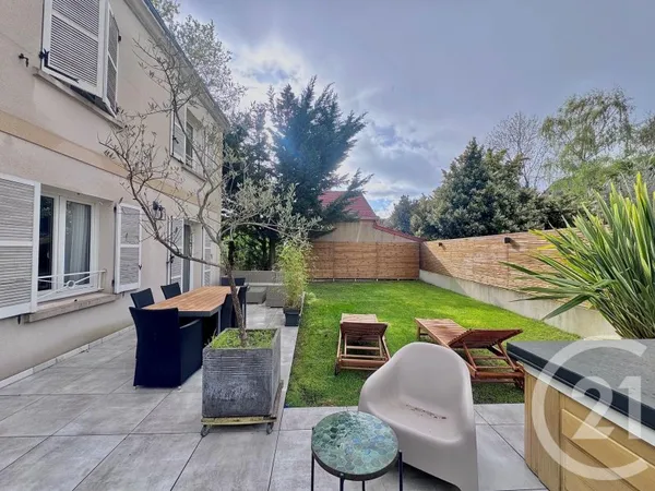 Maison 6 pièces 159 m²