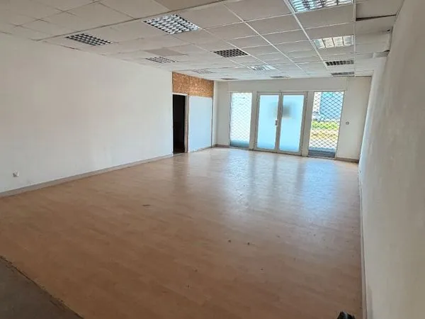 Local commercial 120 m² LIMOGES