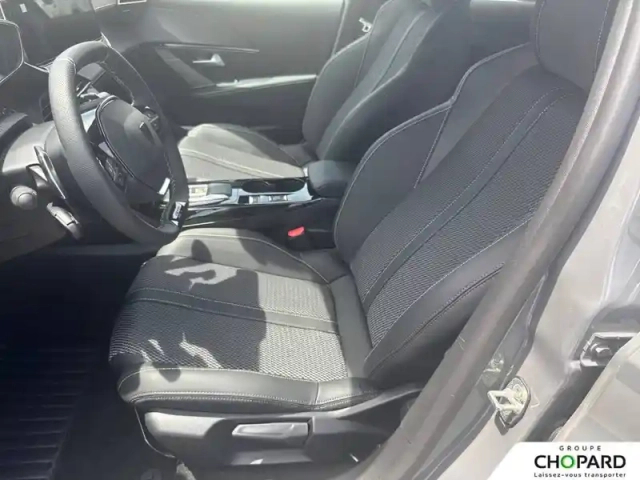 Peugeot 208 hybrid 110 e-dcs6 — photo 11