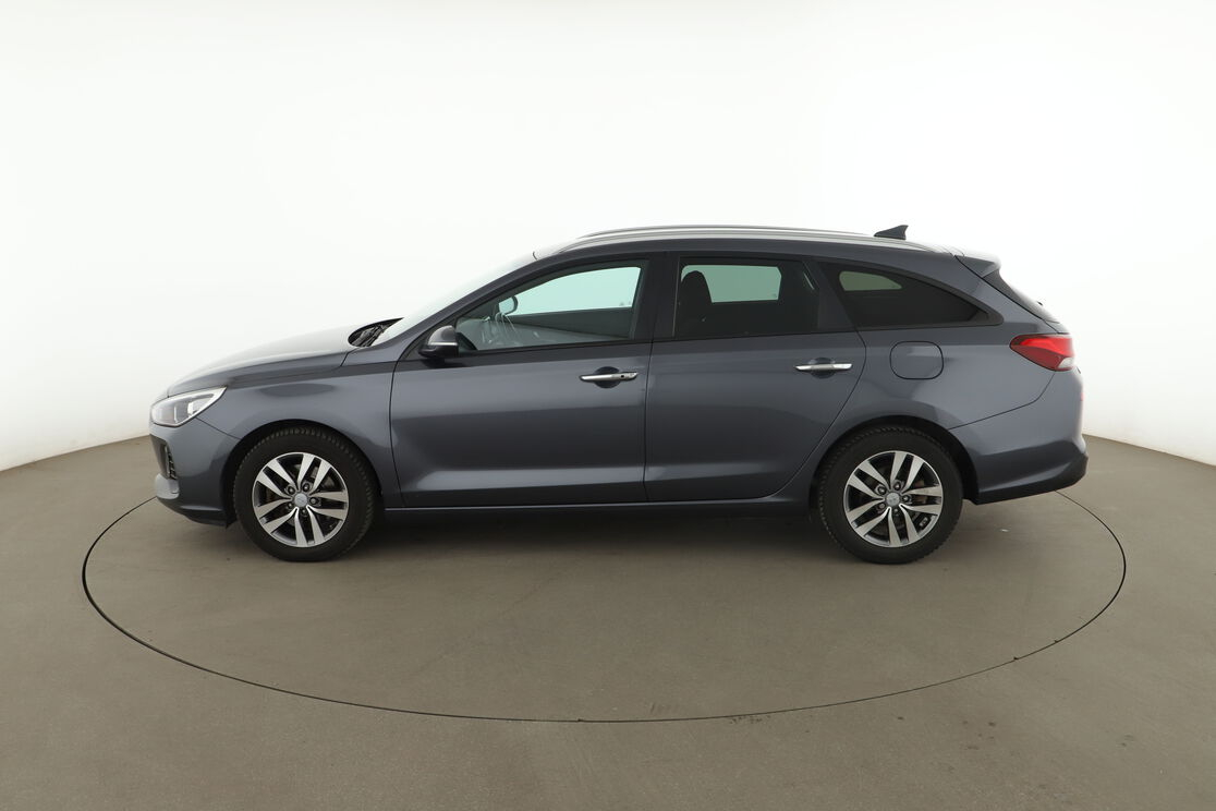 Hyundai i30 SW 1.6 CRDi — photo 2