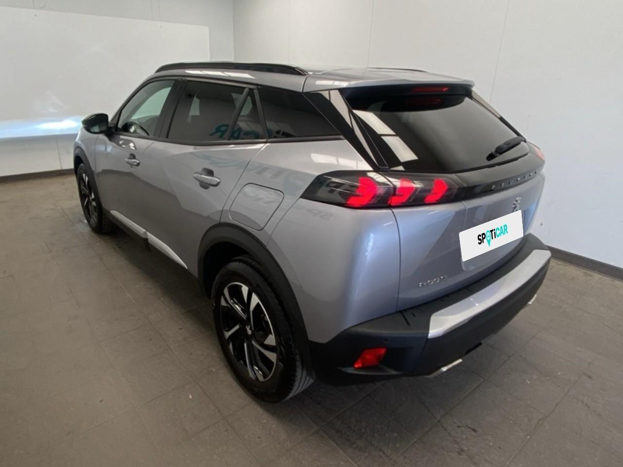 Peugeot 2008 puretech 130 s&s bvm6 allure — photo 7