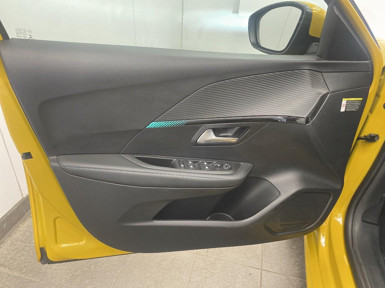 Peugeot 208 puretech 100 s&s bvm6 allure — photo 20
